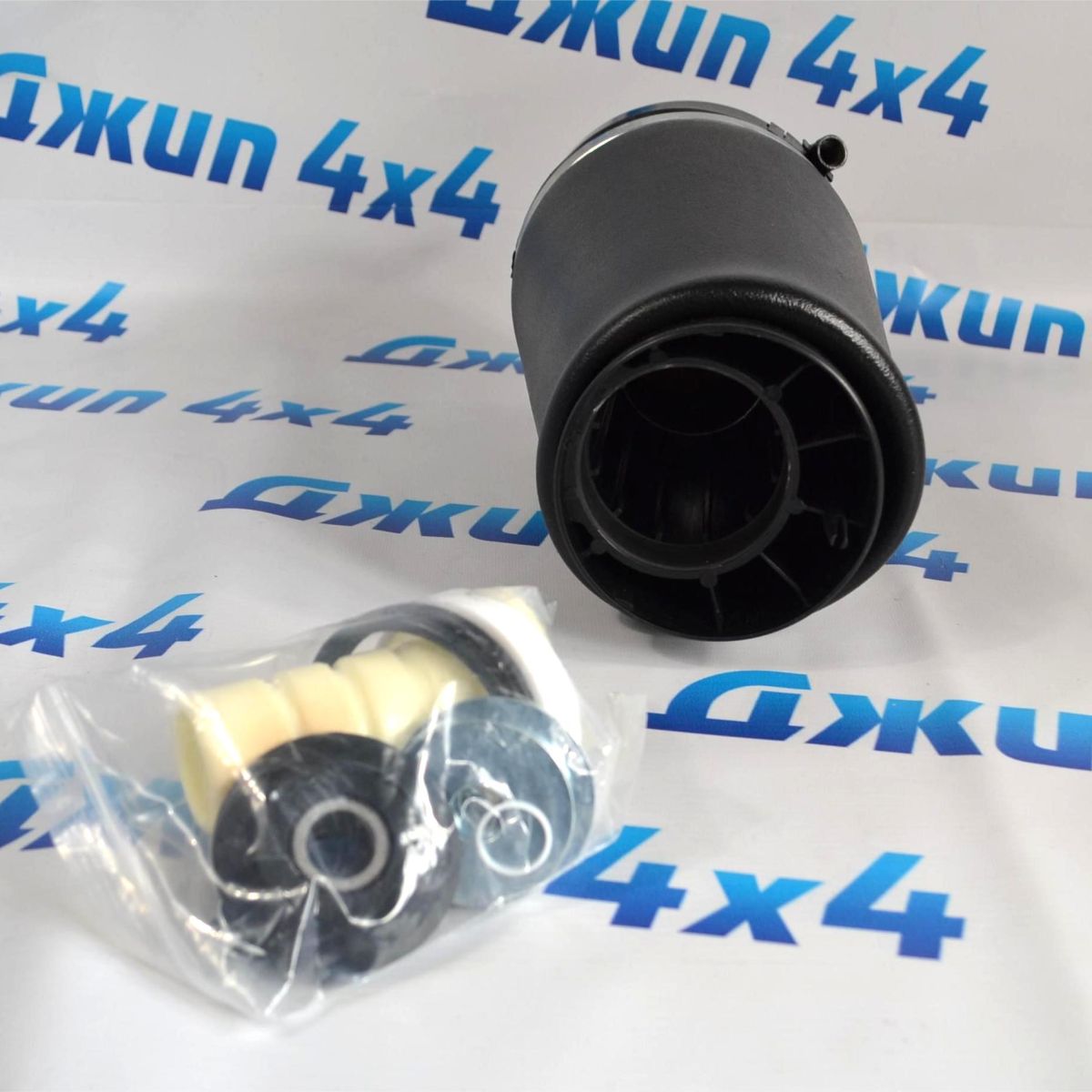 Пневмобаллон передний Range Rover L322 (правый) LR051700
