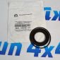 Сальник переднего редуктора Jeep Grand Cherokee WL (левый) 68531108AA
