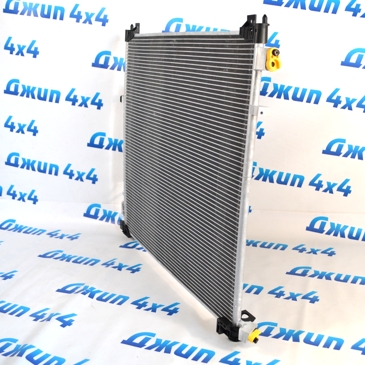 Радиатор кондиционера Land Rover Discovery 5 L462 V2.0TD LR100570