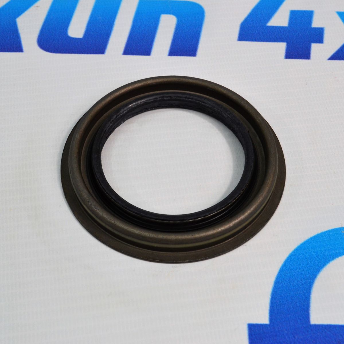 Сальник маслонасоса АКПП 8L45/8L90 Cadillac Escalade K2XX/Chevrolet Camaro 24266709