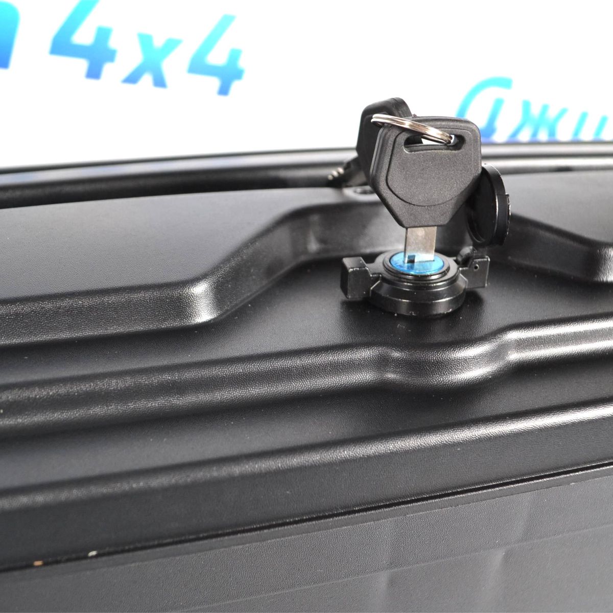 Ящик поворотный в кузов пикапа Dodge Ram (комплект) WX-DG-0215