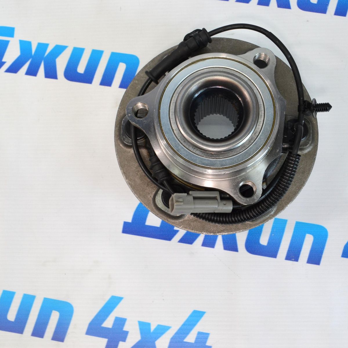 Ступичный узел Dodge Ram 1500 DT (перед) 68339389AF