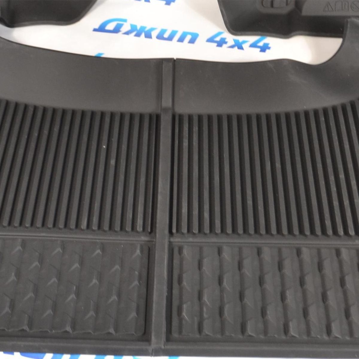Ковры в салон Dodge Ram TRX (комплект) 82216412AA