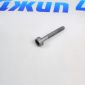 Болт выпускного коллектора Range Rover L405 V5.0SC/Range Rover Sport L494 V3.0SC/V5.0SC (M8x57 мм) LR034008