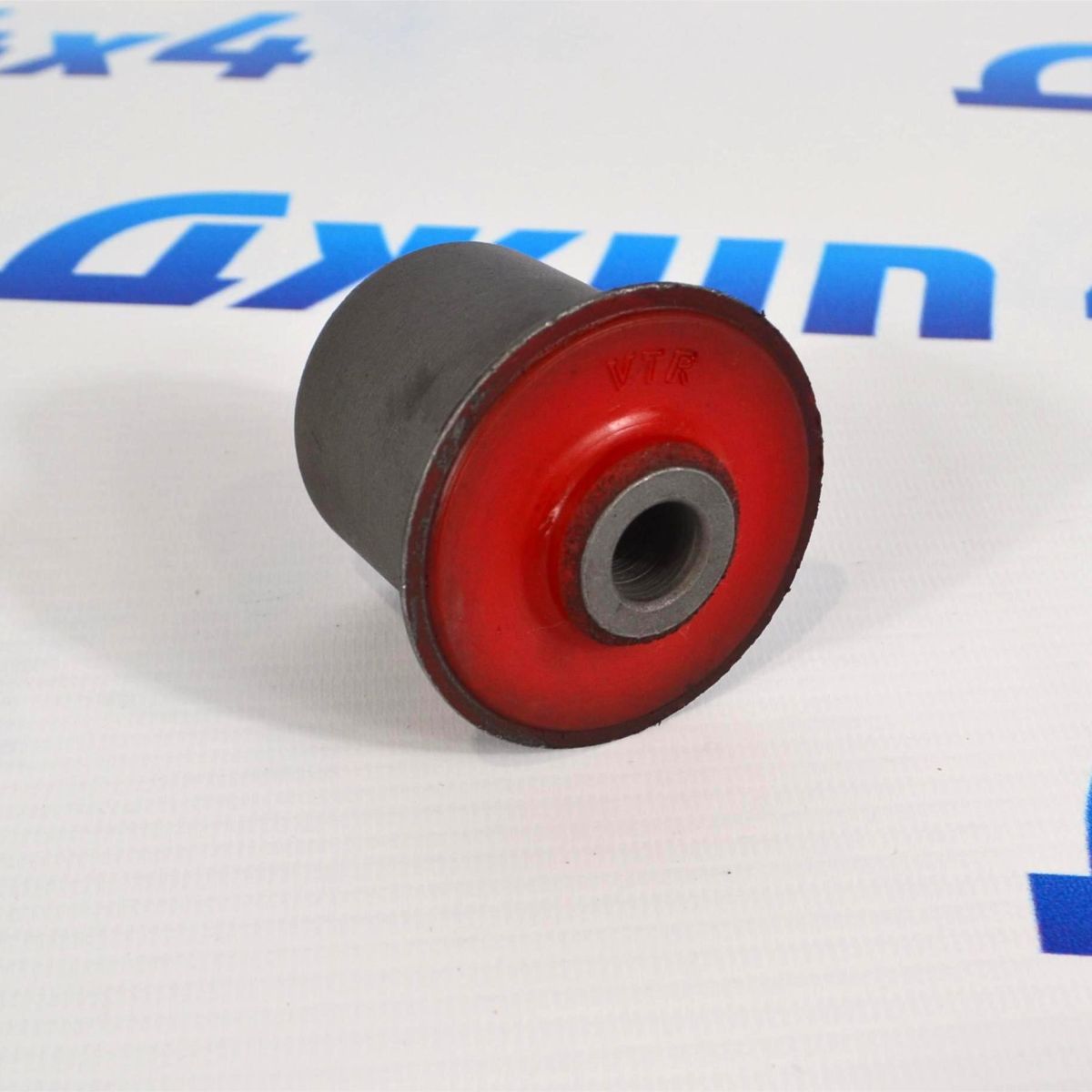 Cайлентблок тяги задней верхней к мосту Jeep Grand Cherokee WK/Jeep Commander XK (46 мм) 52089629AC