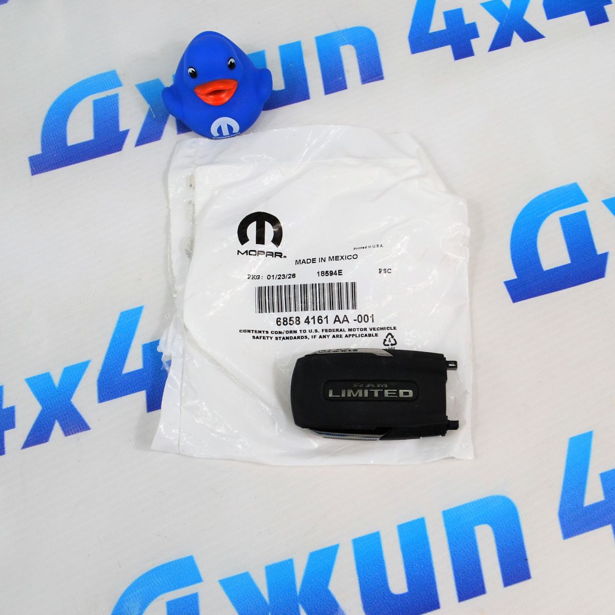 Ключ зажигания Dodge Ram 68584161AA