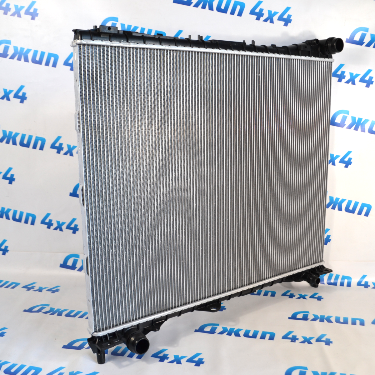 Радиатор охлаждения двигателя Range Rover L405/Range Rover Sport L494 V3.0SC/V5.0SC/V3.0TD/V4.4TD LR034553