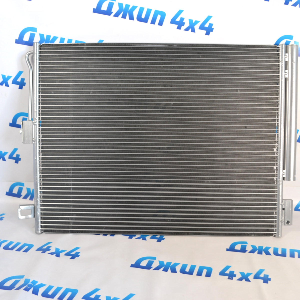 Радиатор кондиционера Jeep Grand Cherokee WK2/Dodge Durango WD V3.6/5.7/6.4/3.0CRD 55038003AG