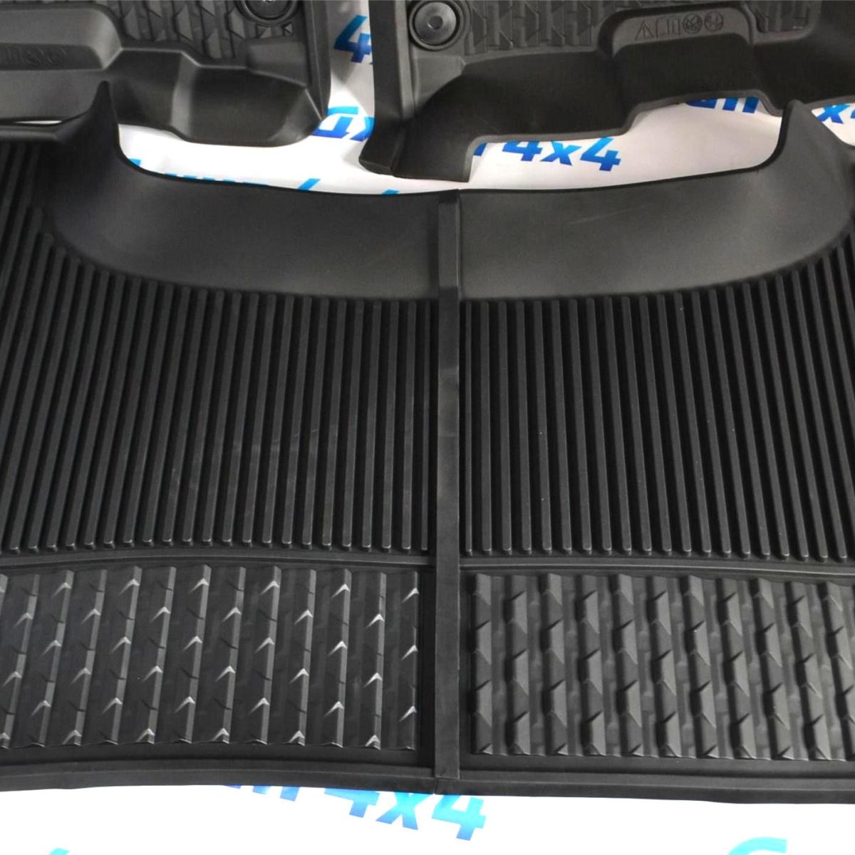 Ковры в салон Dodge Ram 1500 DT (комплект) 82215421AD