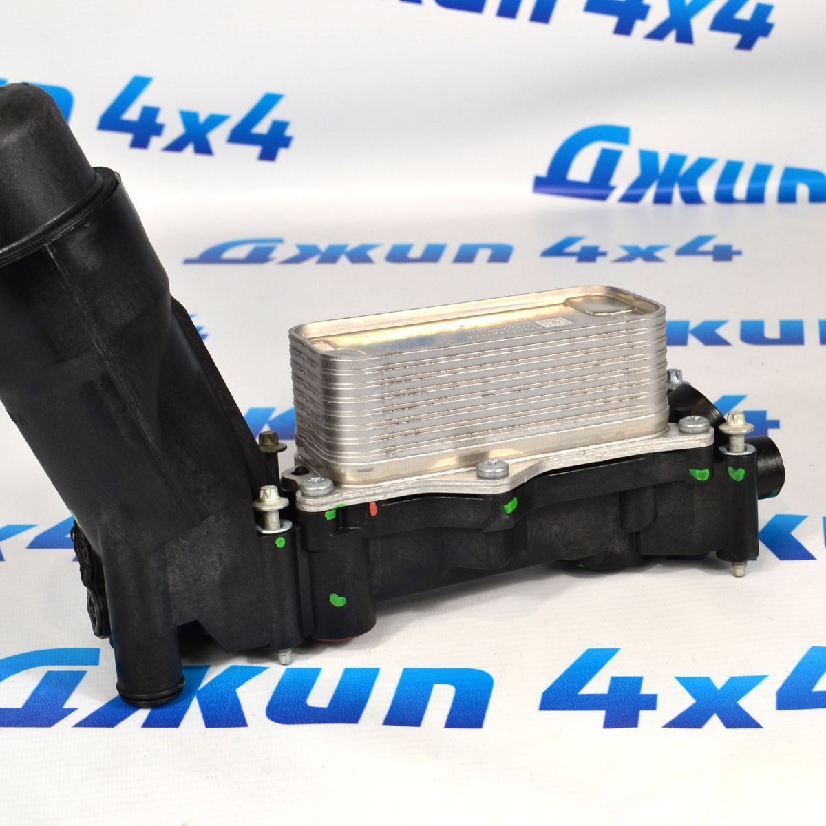 Радиатор масляный в сборе с фильтром Jeep Grand Cherokee WK2 V3.6 (теплообменник/без датчиков) 68596317AB