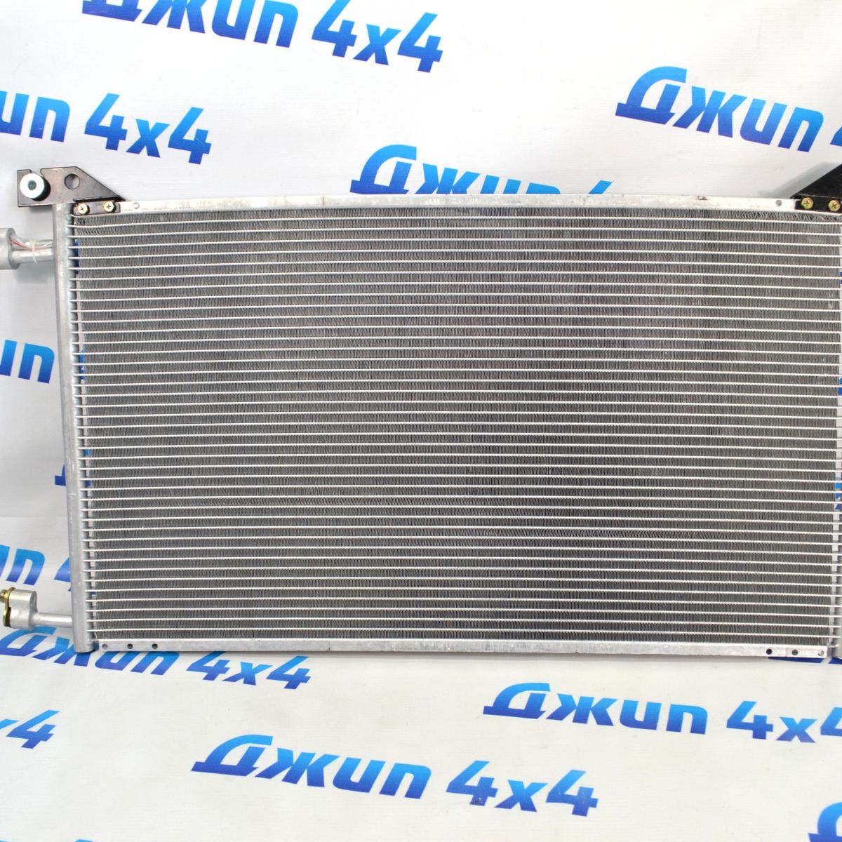 Радиатор кондиционера Chevrolet Tahoe GMT900/Cadillac Escalade GMT900/Hummer H2 20913751