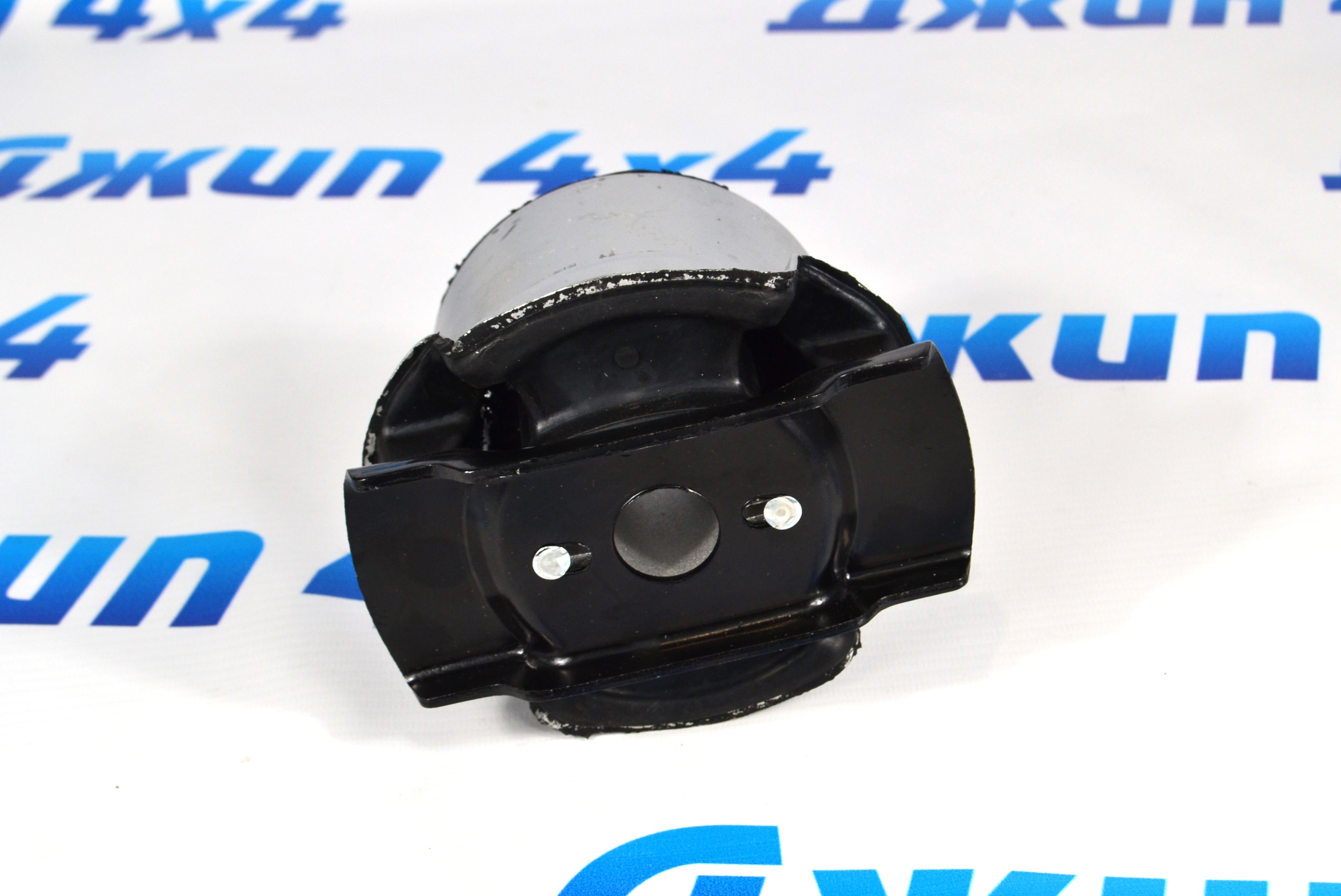 Сайлентблок заднего подрамника Jeep Grand Cherokee WK2/Dodge Durango WD (передний) 68272300AC