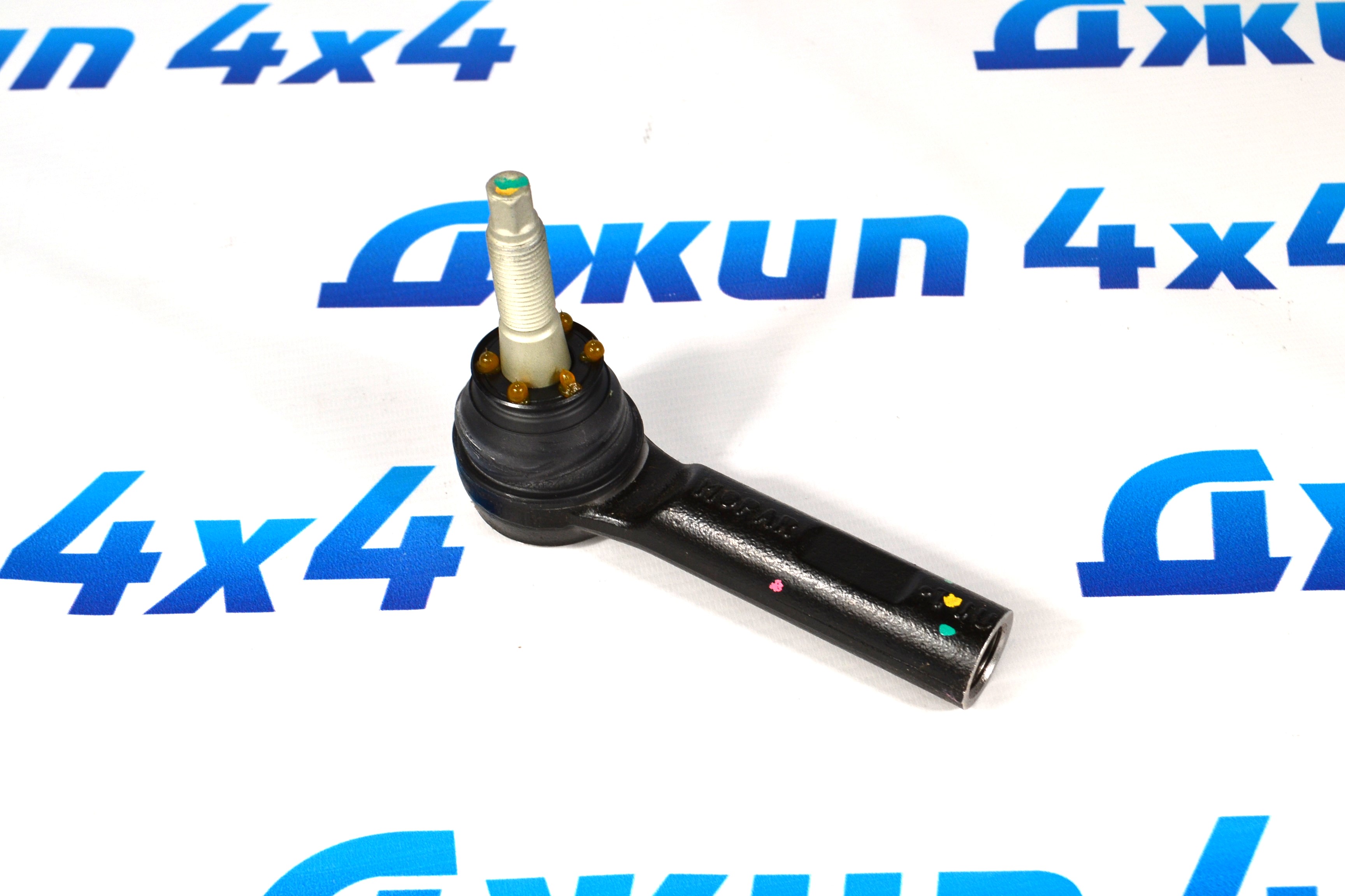 Наконечник рулевой Dodge Ram TRX 68528060AA