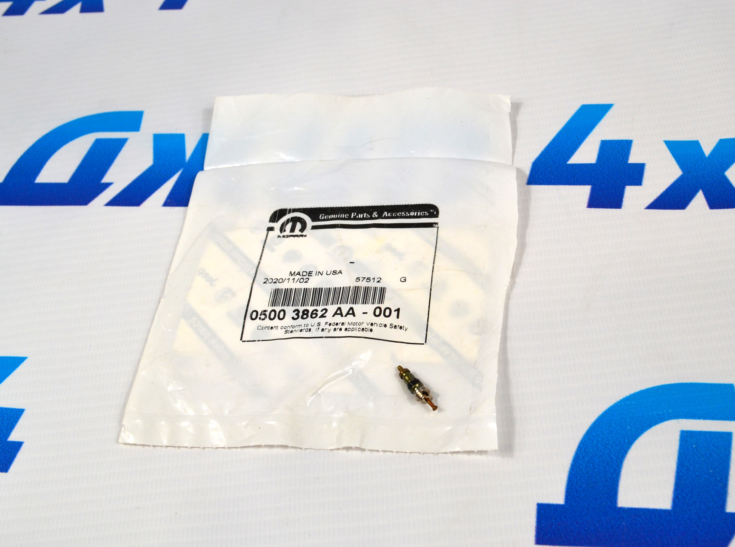 Ниппель системы кондиционирования Jeep Grand Cherokee WK2 5003862AA