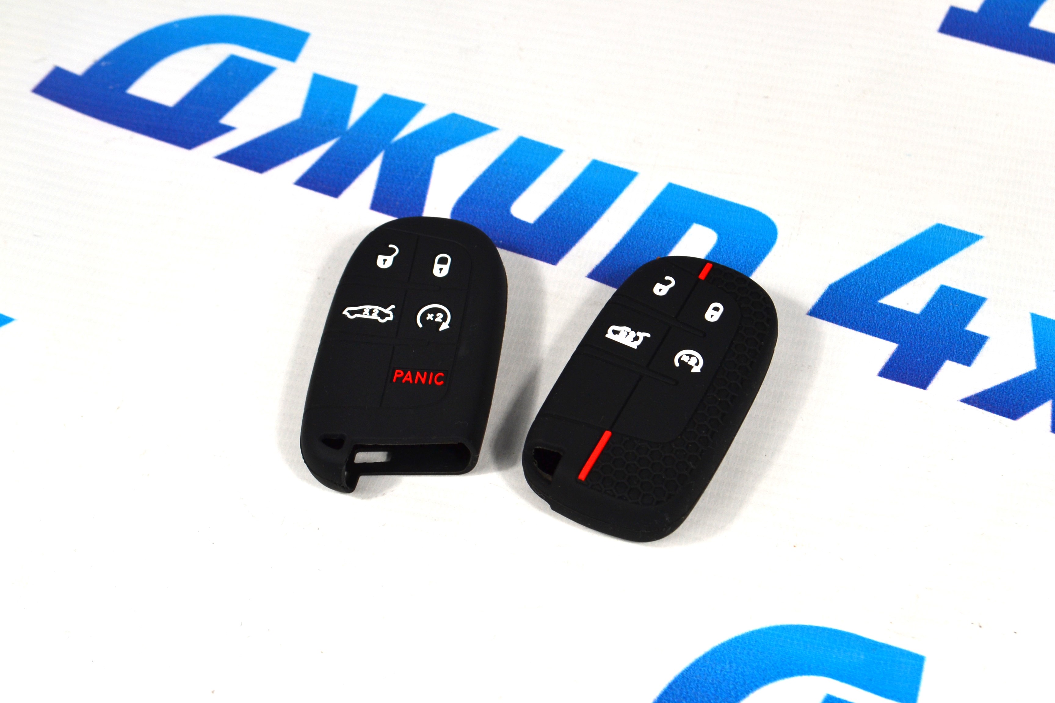 Чехол ключа зажигания Jeep Grand Cherokee WK2 2014- (резиновый) 68143500AA