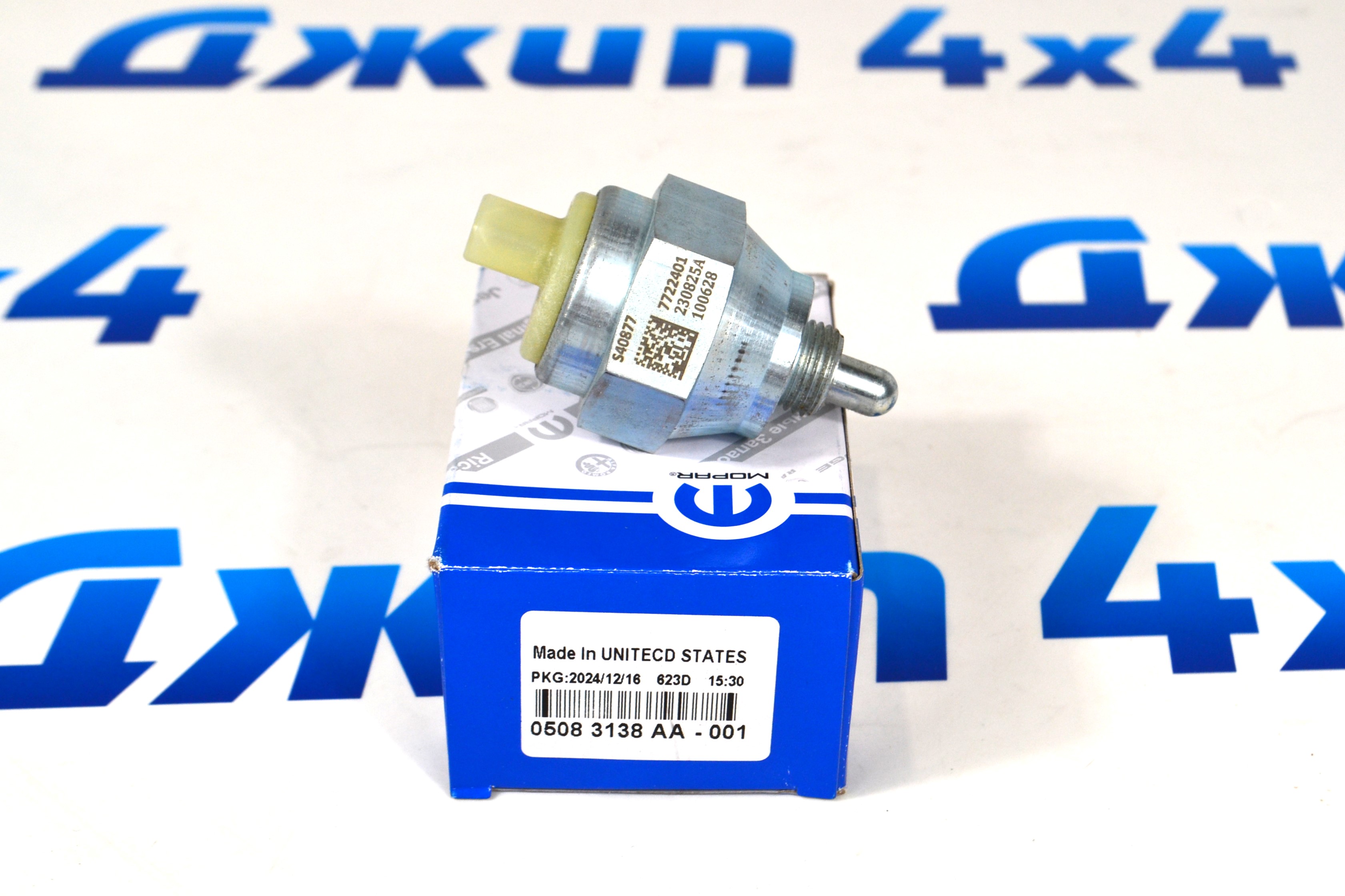 Датчик переключения режимов раздаточной коробки Jeep Wrangler/Jeep Grand Cherokee 05083138AA