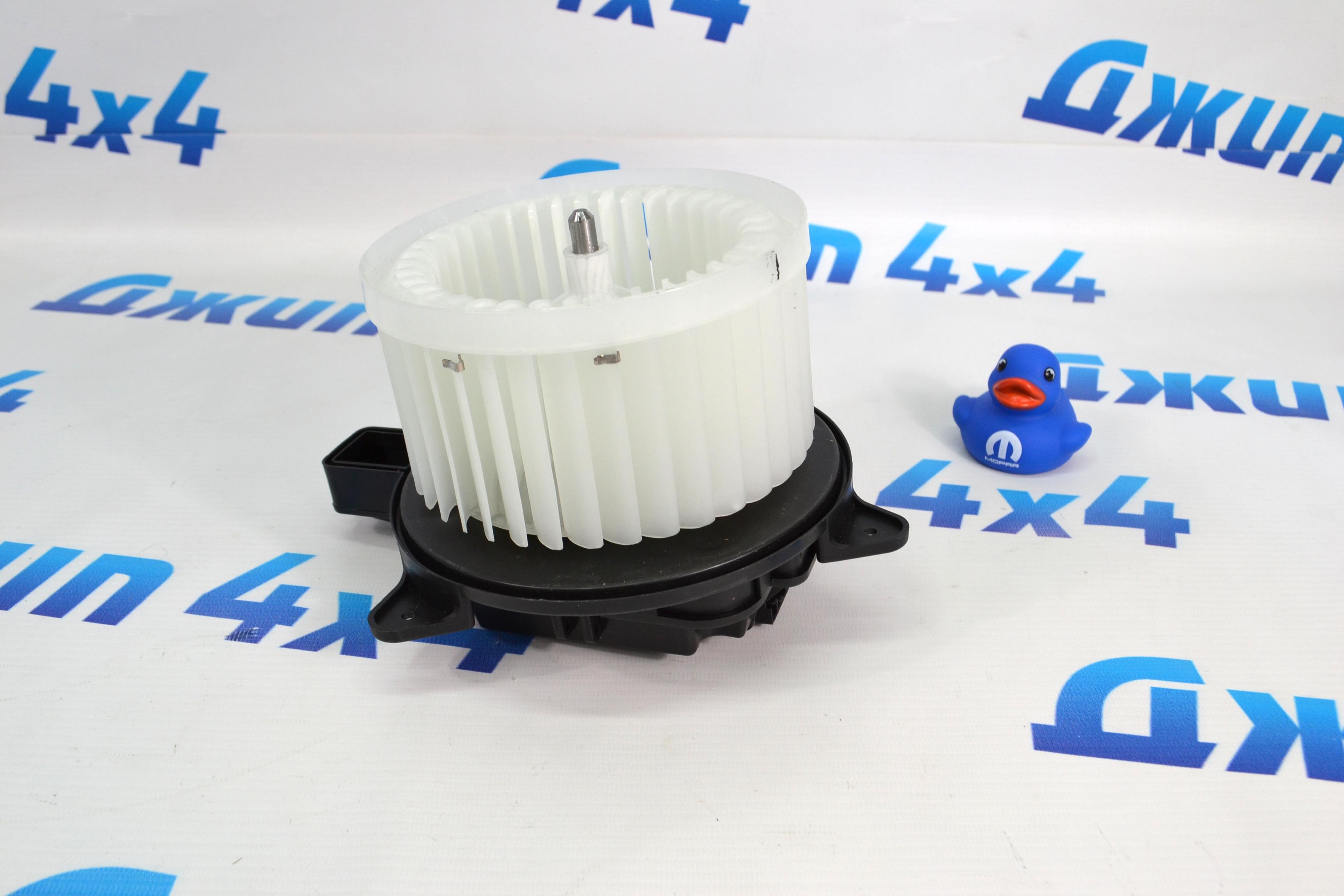 Мотор отопителя салона Jeep Wrangler JL/Jeep Gladiator 68301851AA