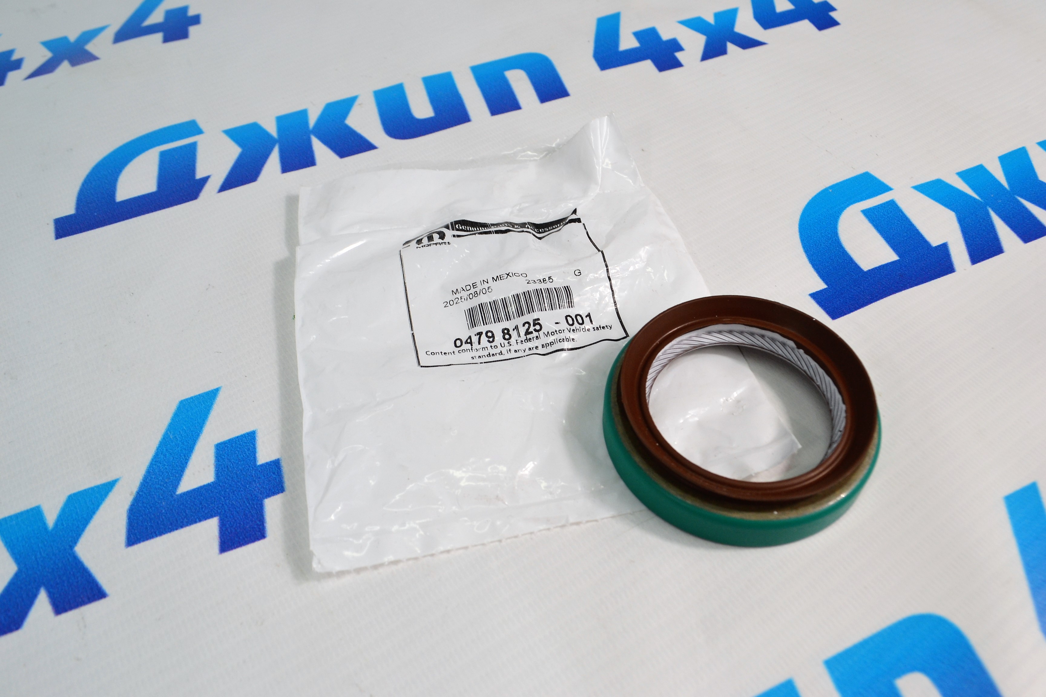 Сальник РКПП на передний карданный вал Jeep Wrangler JL/Jeep Cherokee KK (модель241/242/247/249/244) 4798125