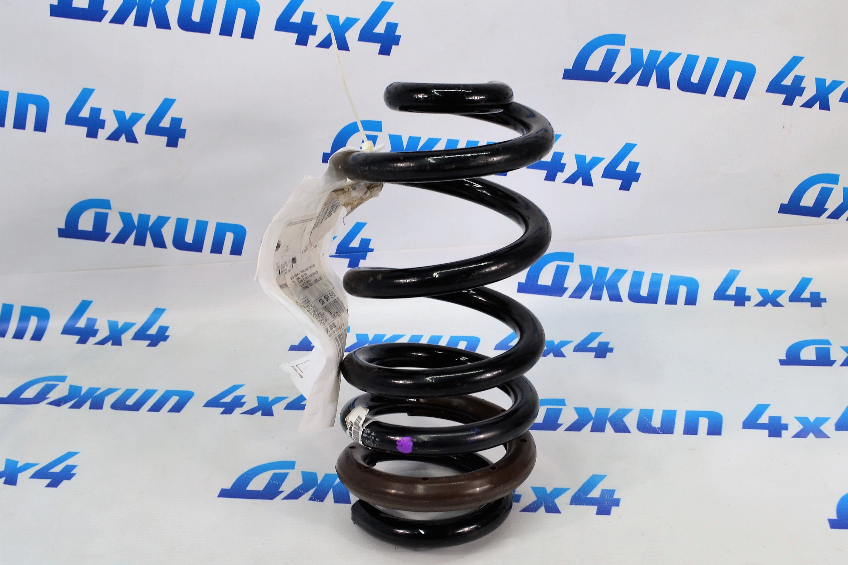 Пружина задняя Jeep Grand Cherokee WK2 68506686AA