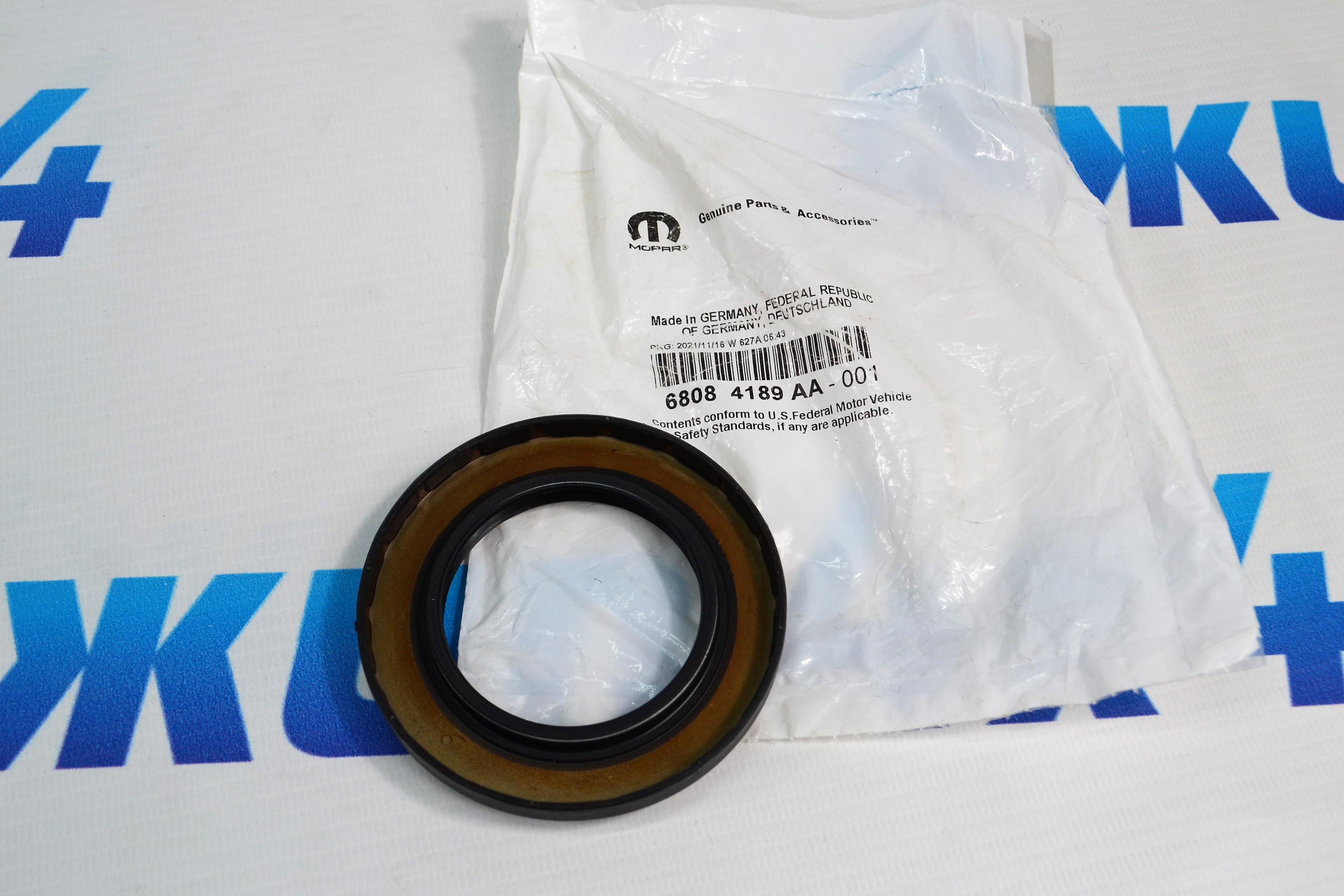 Сальник хвостовика заднего редуктора Jeep Grand Cherokee WK2/Dodge Durango WD 2011-2023 68084189AA