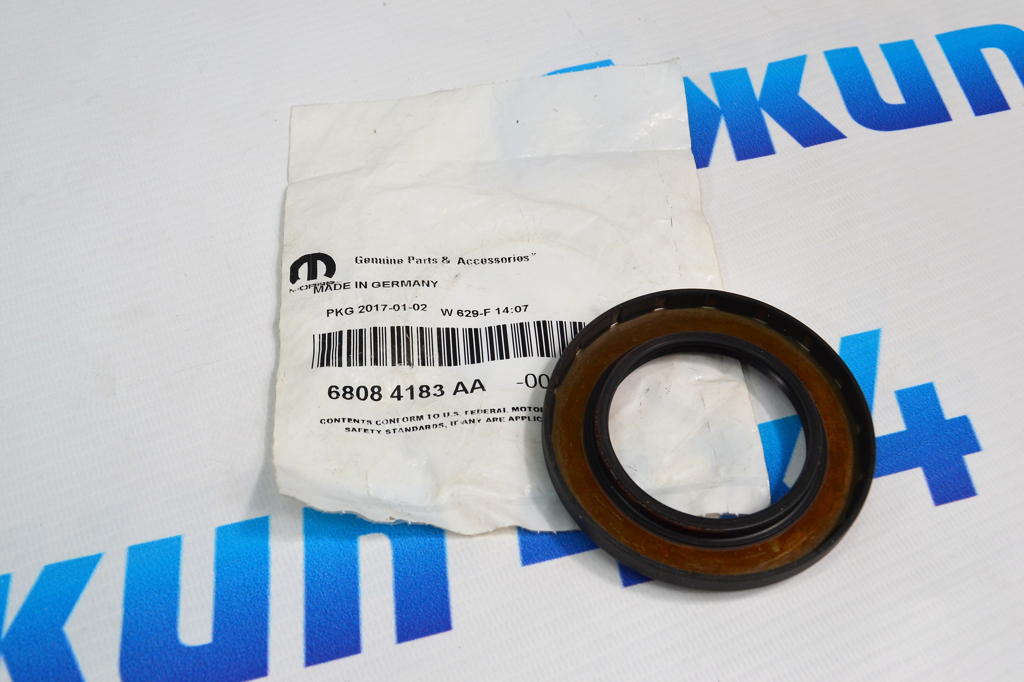 Сальник хвостовика переднего редуктора Jeep Grand Cherokee WK2/Dodge Durango WD 2011-2023 68084183AA