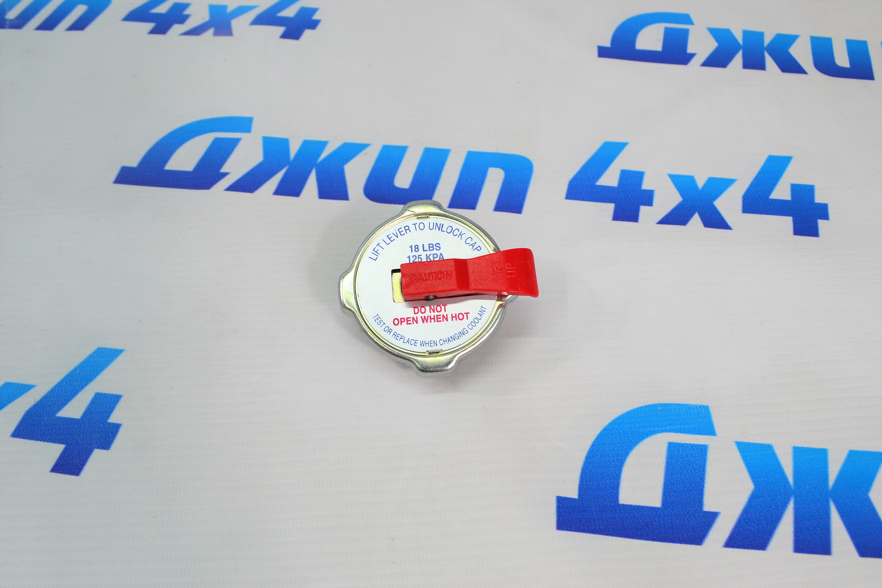 Крышка расширительного бачка радиатора Jeep Grand Cherokee 18 PSI 52028974AA