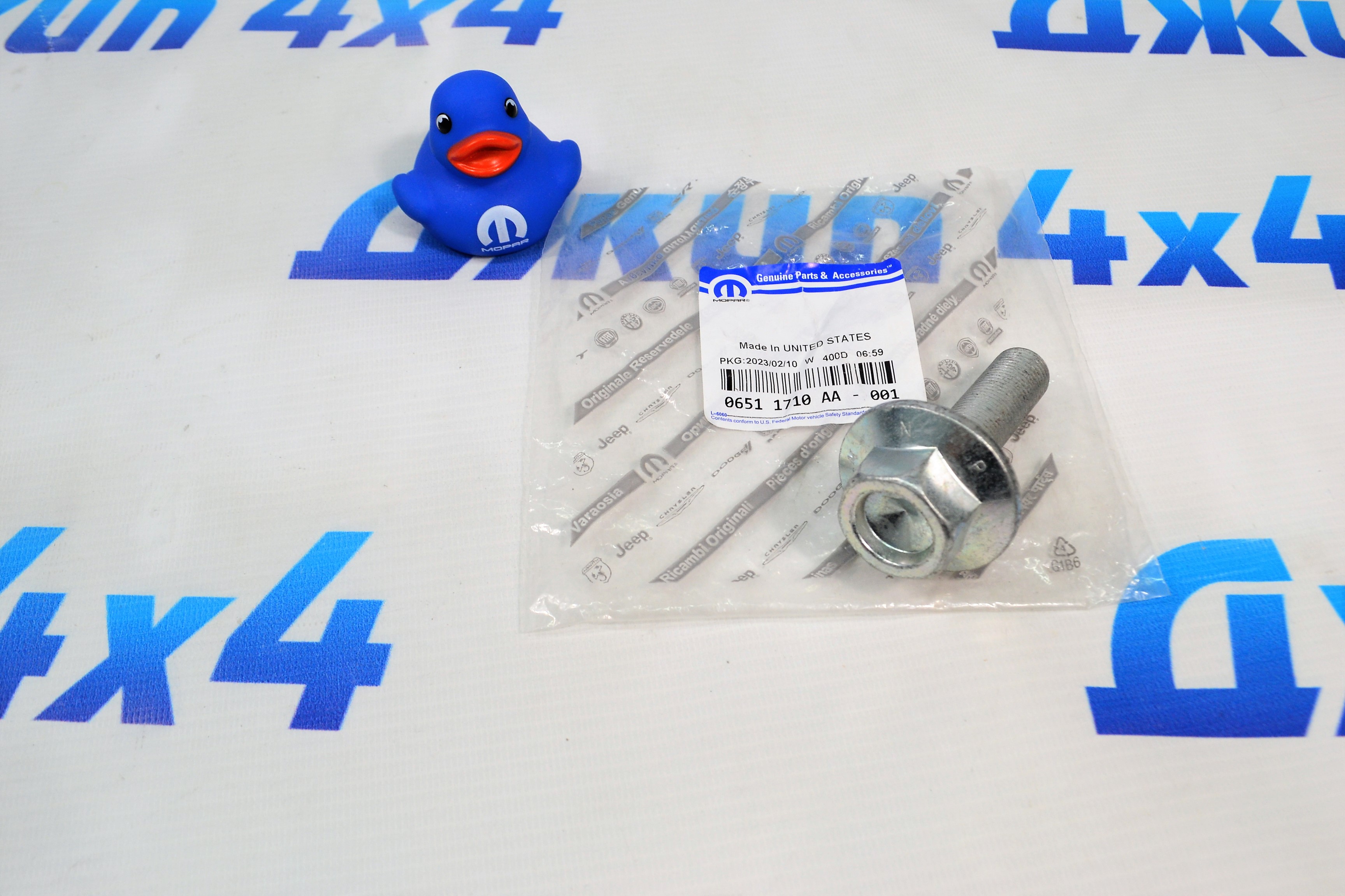 Болт шкива коленвала Jeep Grand Cherokee WK2 V3.0/V3.6 Petrol 6511710AA