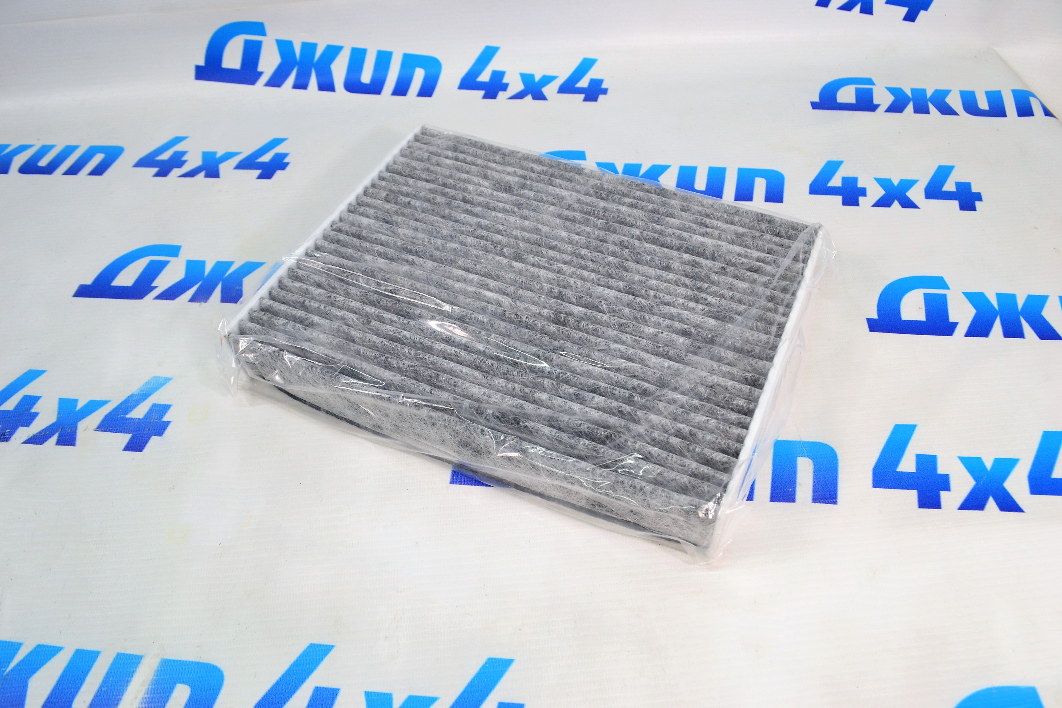 Фильтр салонный Range Rover L460/Range Rover Sport L461 (внутренний/угольный) LR153587