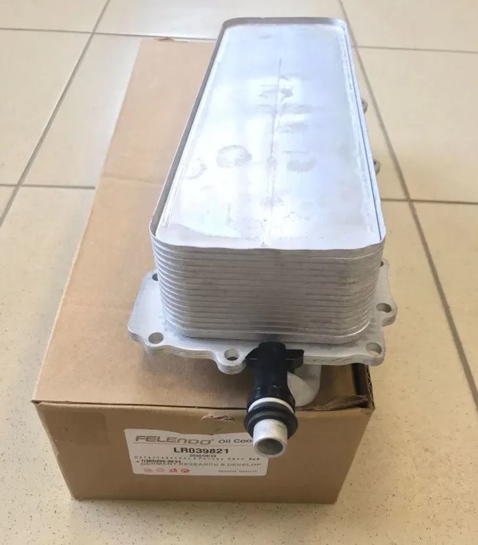 Радиатор масляный Rang Rover L322 L405 Range Rover Sport L322 L494 V3.0SC/5.0SC