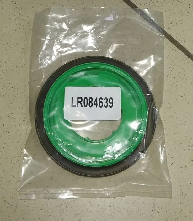 Сальник коленвала задний Land Rover Discovery 5 L462 Land Rover Discovery Sport L550 V2.0T