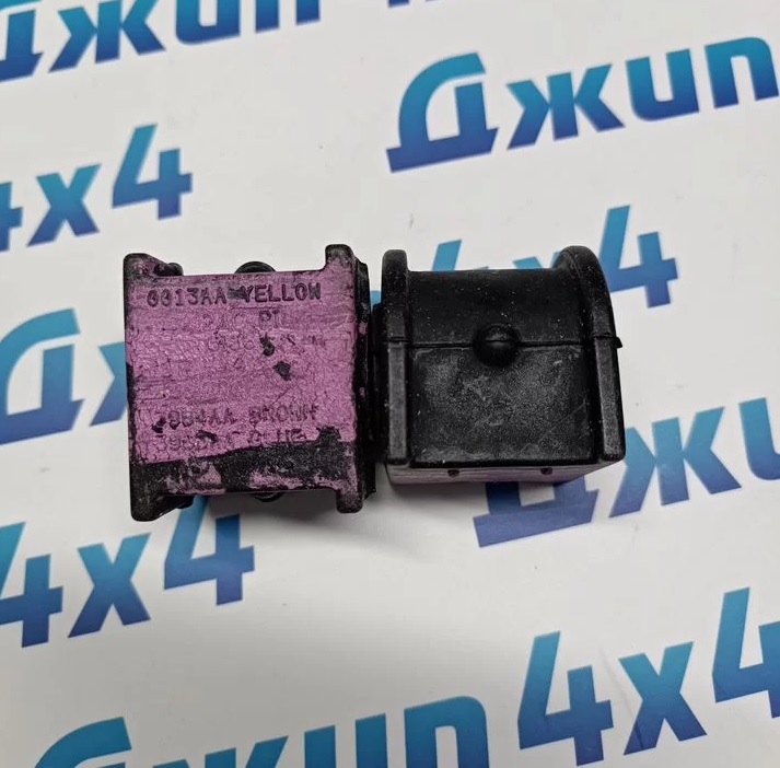 Втулка СПУ заднего Jeep Wrangler JK Jeep Wrangler JL 52060012AC