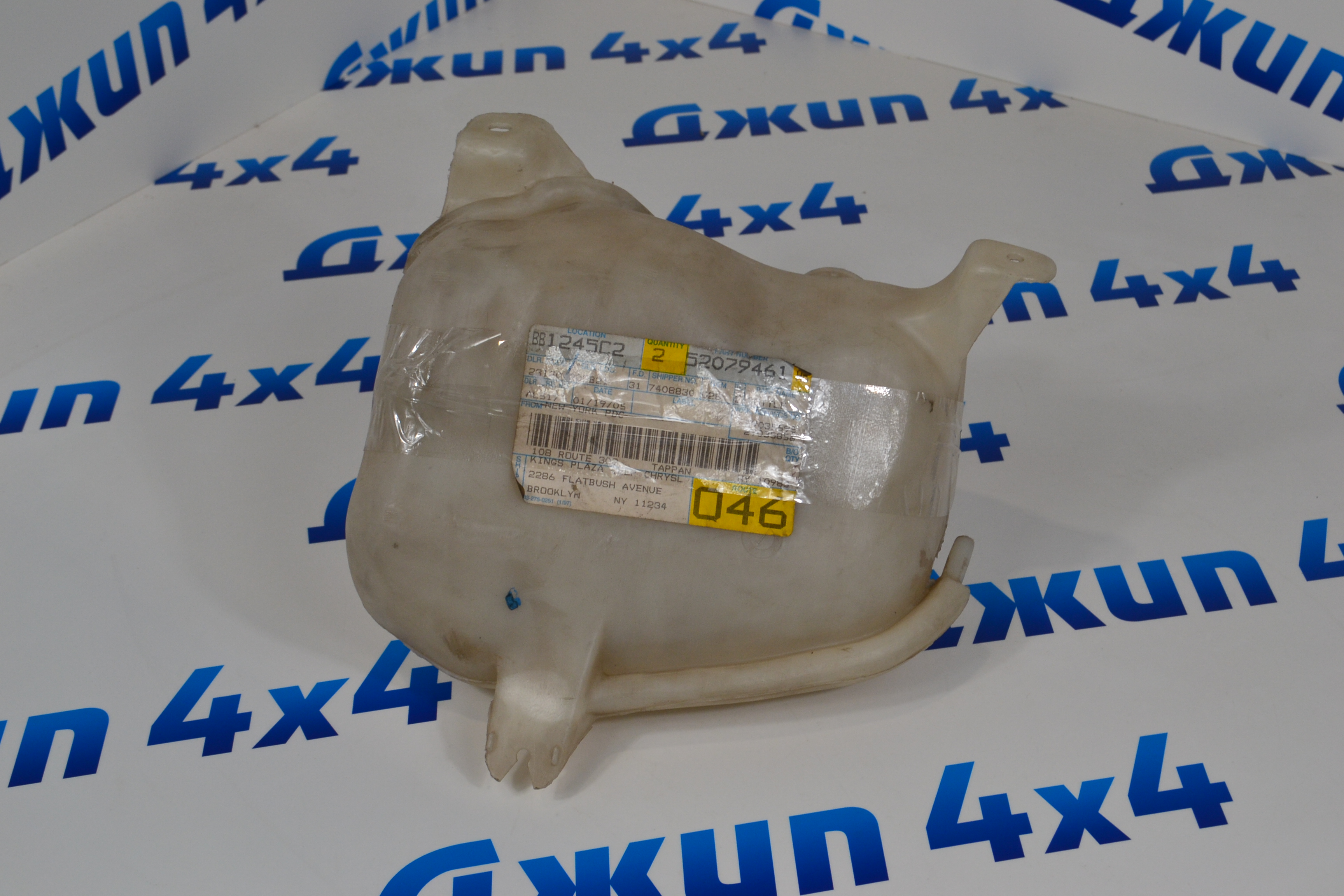 Бачок расширительный Jeep Grand Cherokee WJ 1999-2004 V4.0 4.7 Petrol 52079461