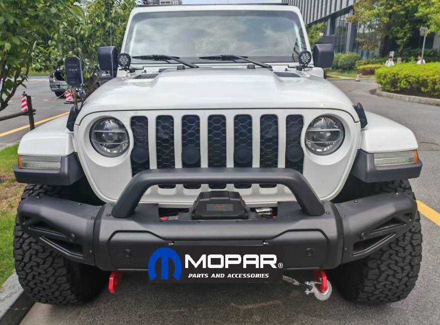 Бампер передний силовой с дугой и площадкой под лебёдку Jeep Wrangler JL 2018-