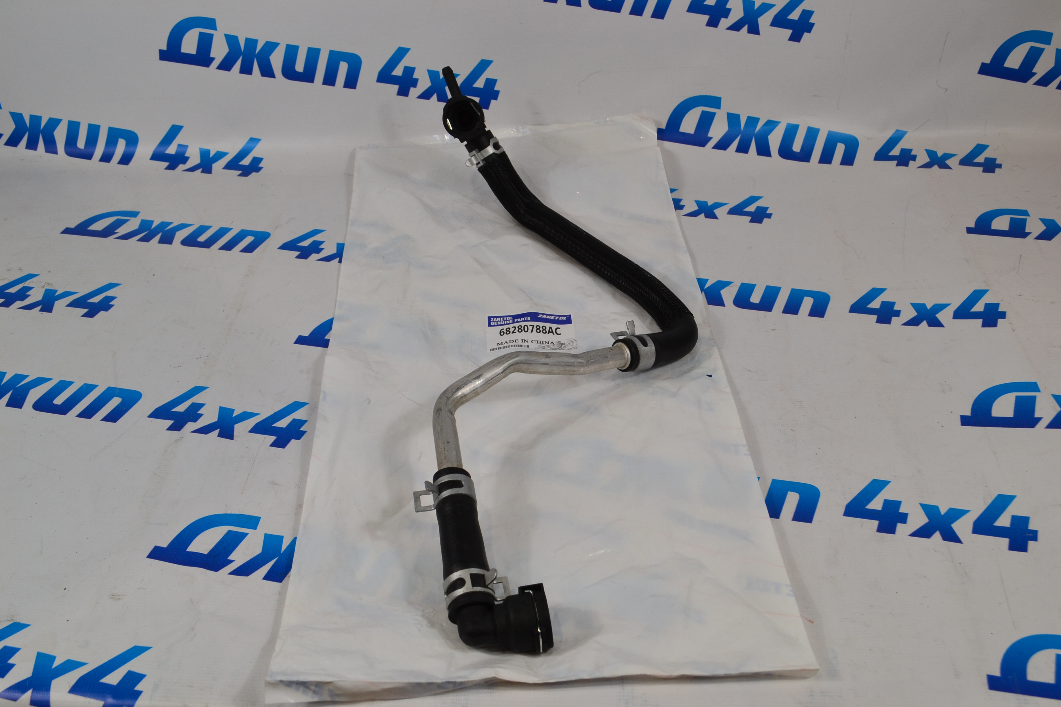 Патрубок металло-резиновый Jeep Wrangler JL V2.0T 68280788AC
