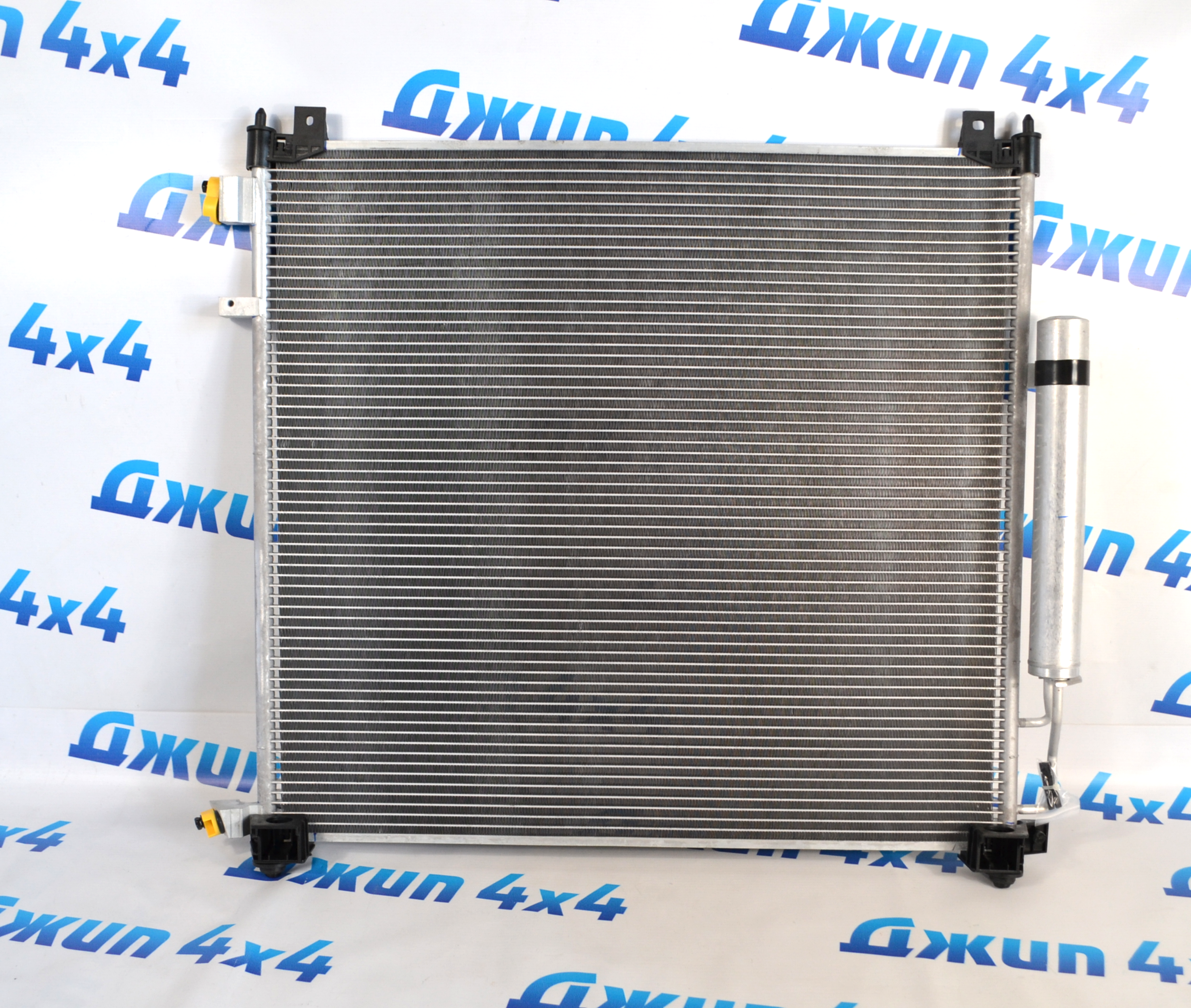 Радиатор кондиционера Land Rover Discovery 5 L462 V2.0TD LR100570