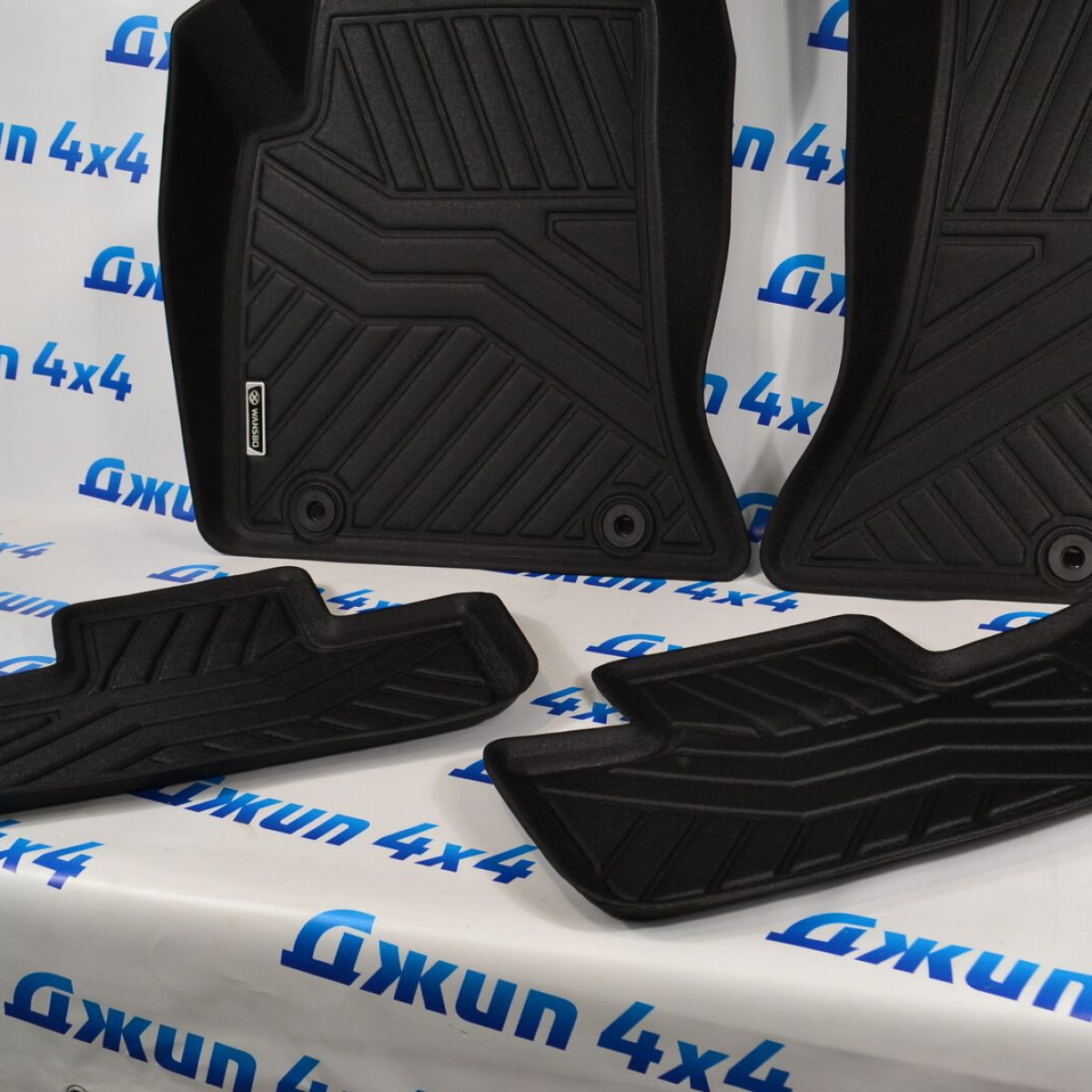 Ковры в салон Dodge Challenger (комплект) 82212545AB