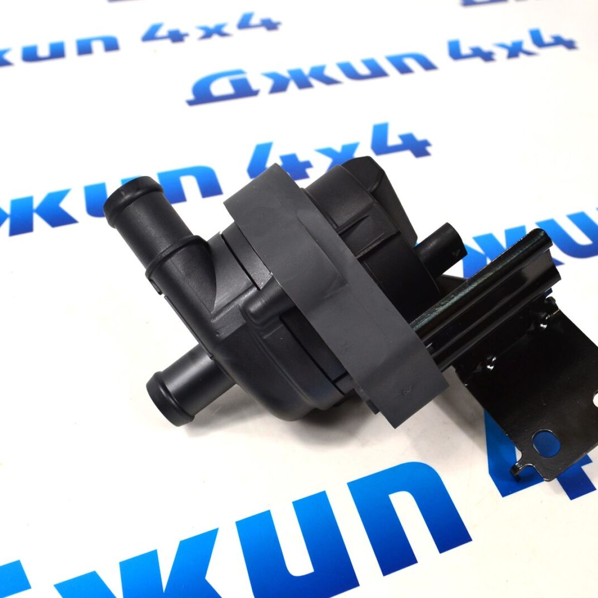 Помпа дополнительная Jeep Wrangler JL V2.0 68290300AA