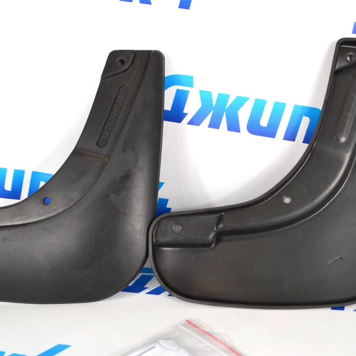 Брызговики передние Jeep Cherokee KL (комплект) 82213880AB