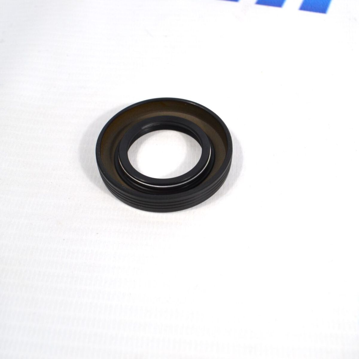 Сальник распредвала Land Rover Discovery L319/Range Rover Sport L320 V2.7TD/V3.0TD 1311318
