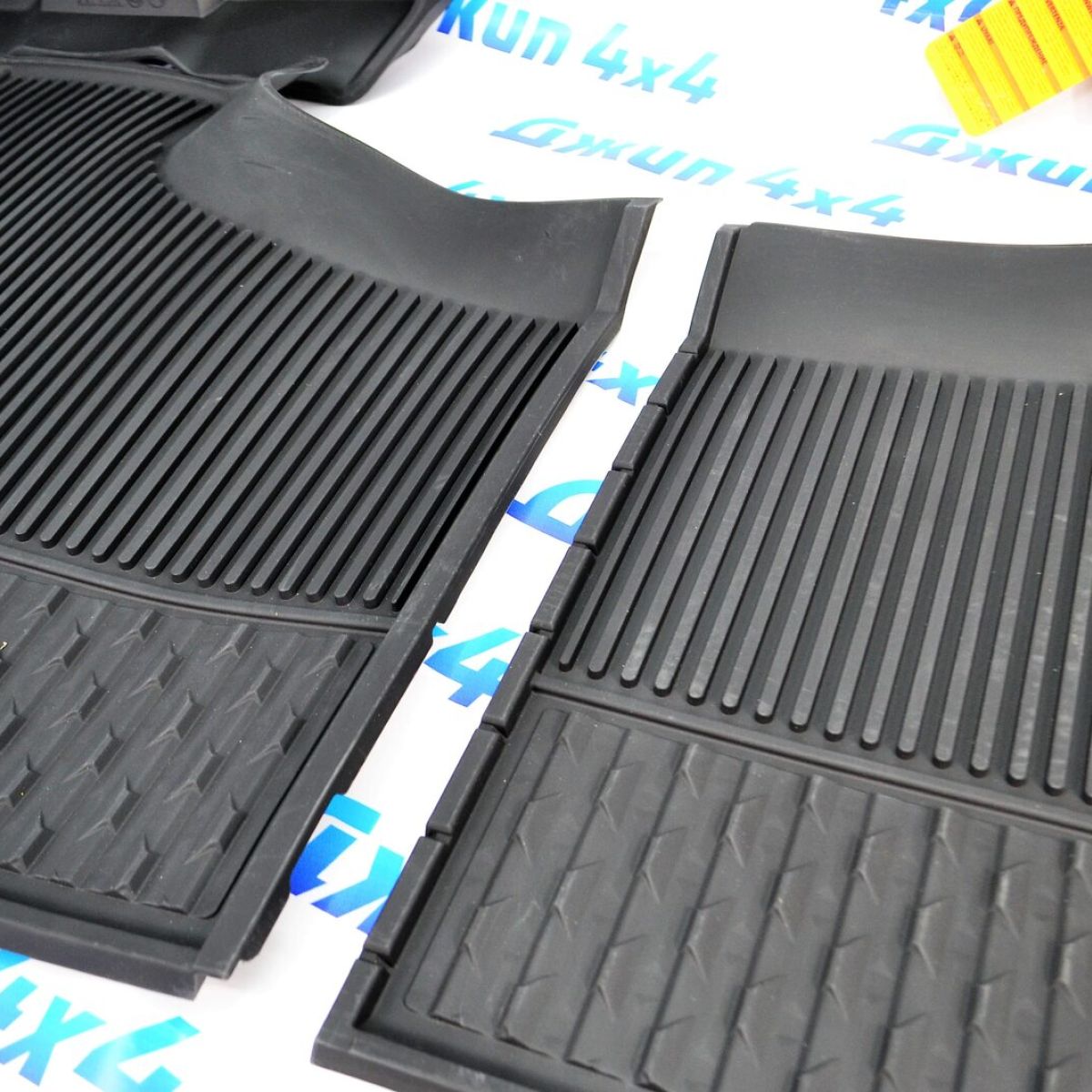 Ковры в салон Dodge Ram 1500 DT 2025-/ Crew Cab Non-Rebel (комплект) 82216607AA