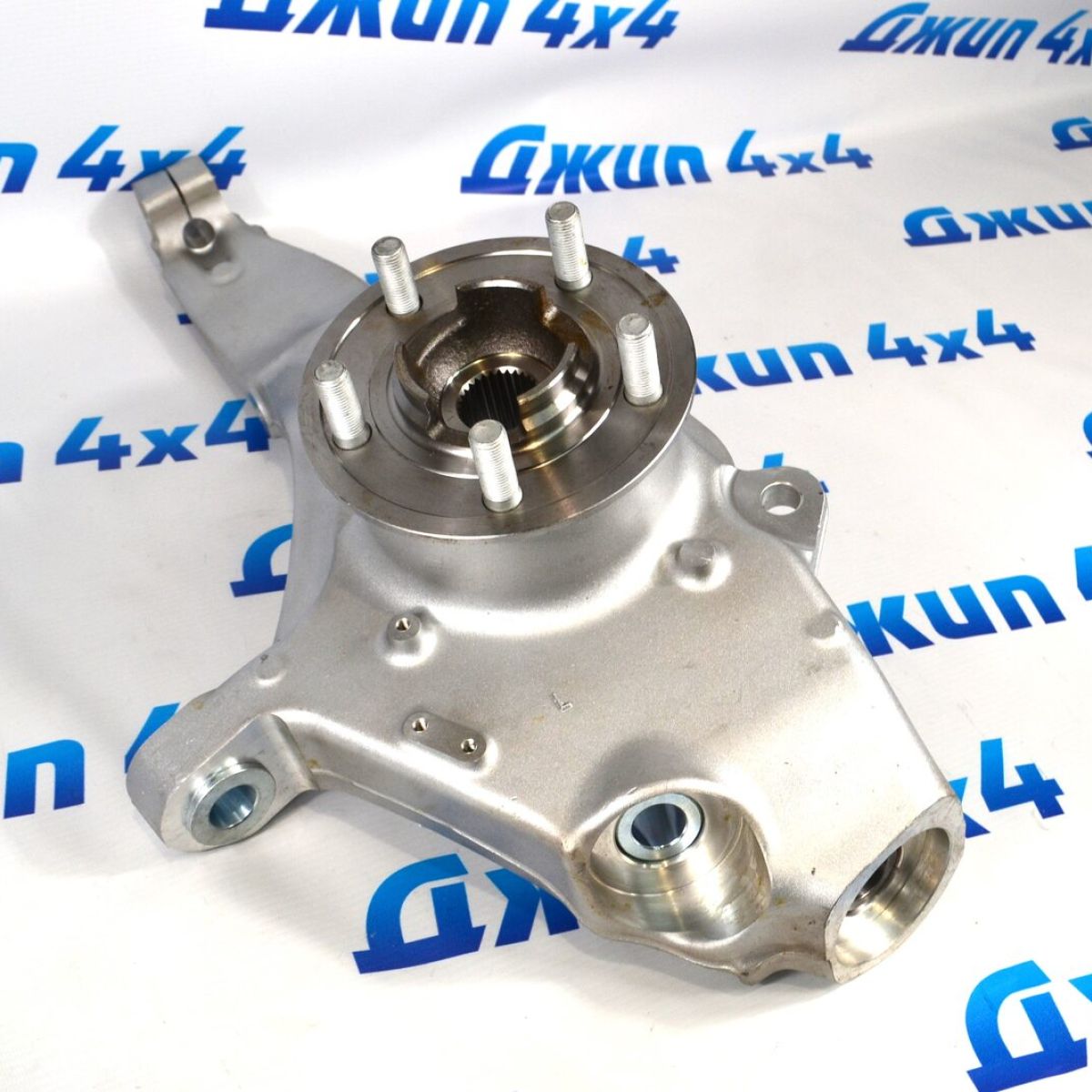Кулак поворотный Range Rover L405/Range Rover Sport L494 (левый) LR040119