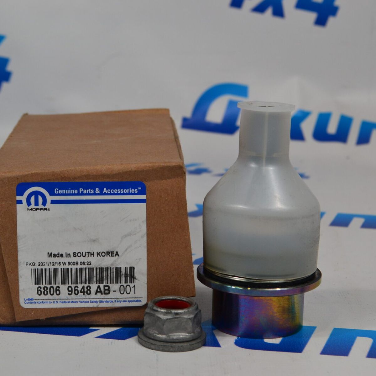 Шаровая опора нижняя Jeep Grand Cherokee WK2/Dodge Durango WD (перед/зад) 68069648AB