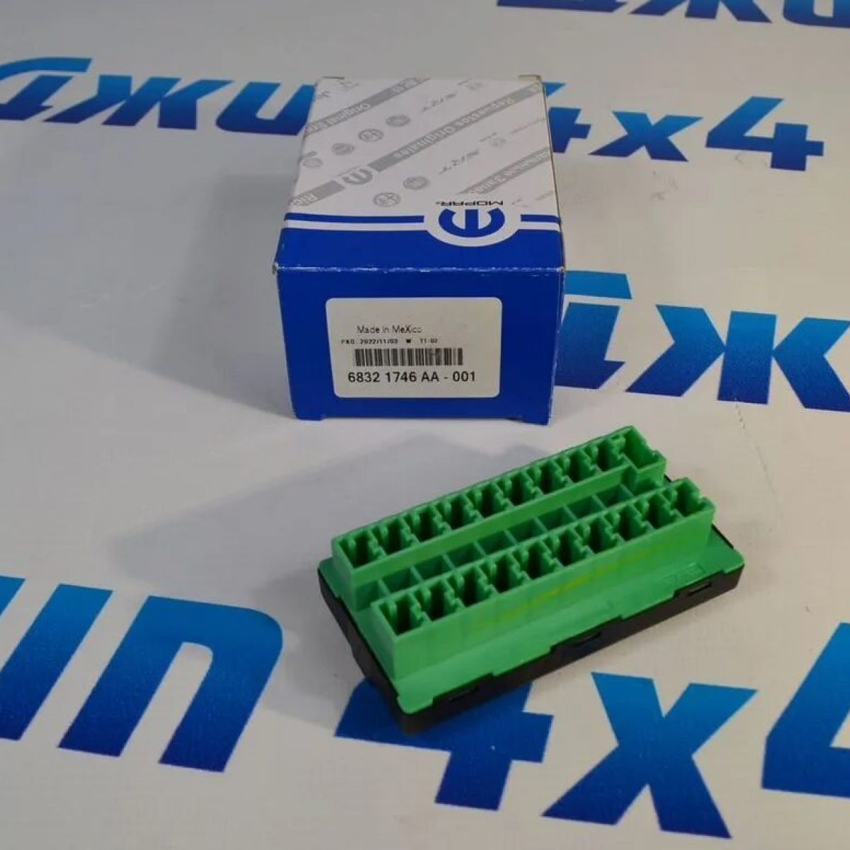Колодка соединительная зелёная для CAN шины Jeep/Ram 68321746AA