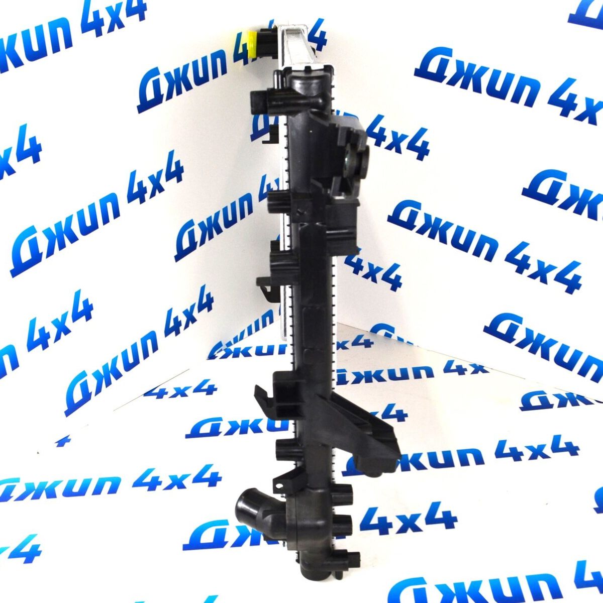 Радиатор охлаждения двигателя Jeep Wrangler JK V2.8CRD 55056634AB