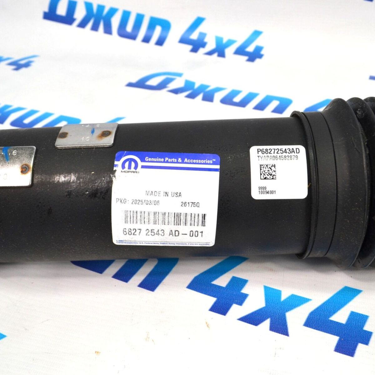 Карданный вал задний Jeep Wrangler JL 68272543AD