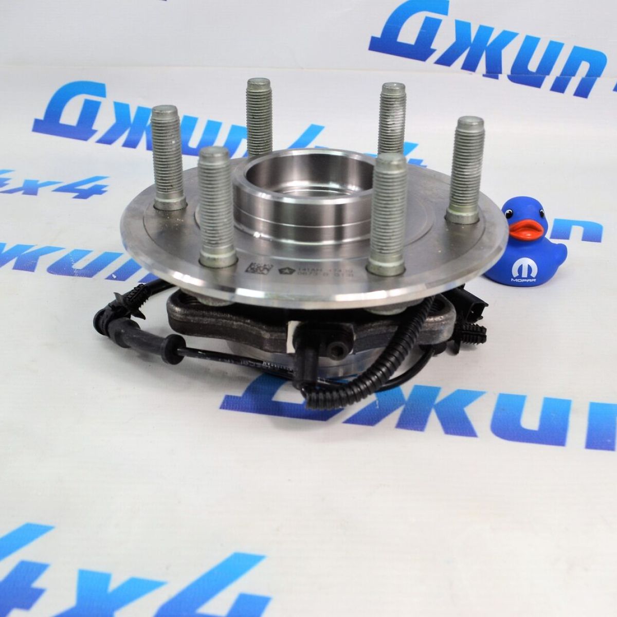 Ступичный узел Dodge Ram 1500 DT (перед) 68237141AH