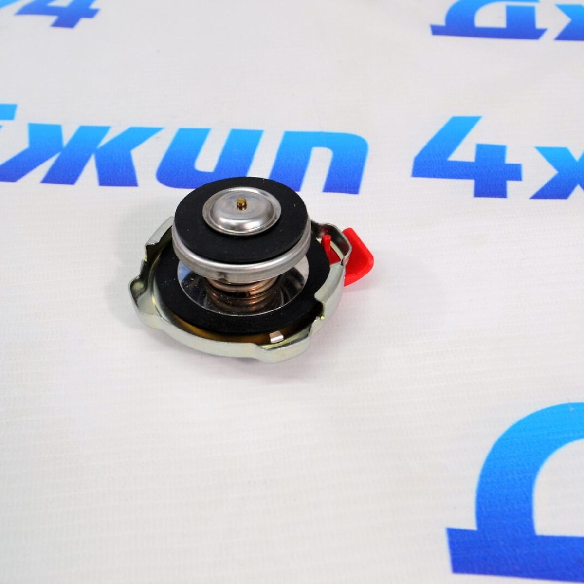 Крышка расширительного бачка радиатора Jeep Grand Cherokee 18 PSI 52028974AA