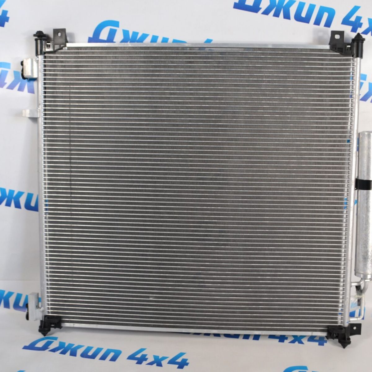 Радиатор кондиционера Land Rover Discovery 5 L462 V3.0TD LR106642