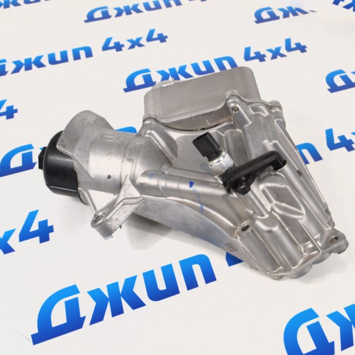 Радиатор масляный-теплообменник Dodge Ram DT V3.0CRD 68511102AA