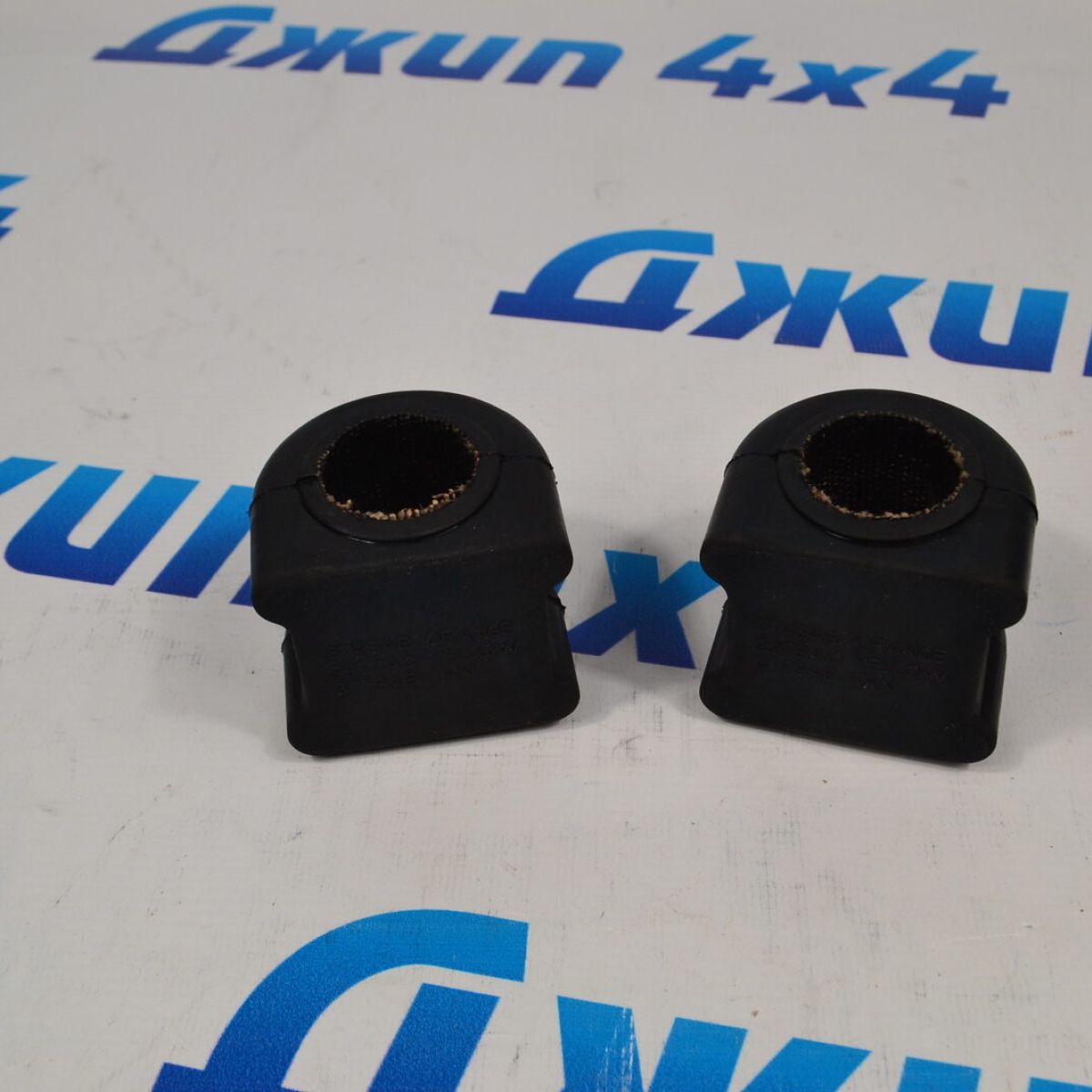 Втулка переднего стабилизатора Jeep Wrangler JK/Dodge Dakota AN/ND/Dodge Ram DJ 2500 52059973AC
